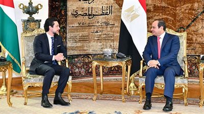 صور.. السيسي يبحث مع ولي عهد الأردن سبل تعزيز أوجه التعاون الثنائي ومكافحة الإرهاب