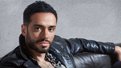 رامي جمال يحتفظ بصدارة 