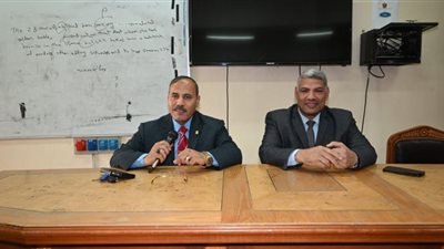 ورشة عمل لطلاب الدراسات العليا بكليتي الصيدلة والتمريض بجامعة الفيوم