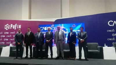 خبراء: التحول الرقمي ساهم في تطوير حياة الأفراد.. والتكلفة أهم التحديات لتطبيقه