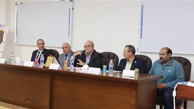 تكريم المتميزين فى الأنشطة الطلابية الخارجية بجامعة الدلتا التكنولوجية