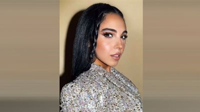 مستوحاة من بحيرة البجع.. سلمى أبو ضيف تهوس المشاهير بأحدث جلسة تصوير (صور)