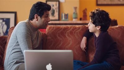 إياد نصاريروج لفيلمه الوثائقي 6 أيام (صور)