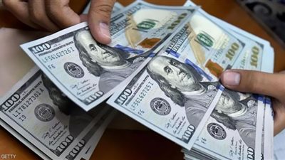 أسعار الدولار مقابل الجنيه بالبنوك اليوم الجمعة