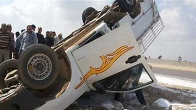 إصابة 3 أشخاص في حادث سير بالصحراوي الغربي ببني سويف