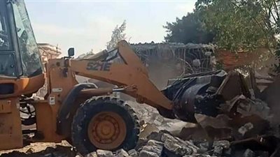 استرداد 21 فدان أراضي زراعية ضمن المرحلة الثالثة من الموجة الـ18 في قنا