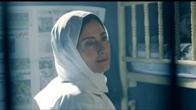 حنان مطاوع تلعن إصابتها بمرض الذهان الحاد في الحلقة الأولى من 