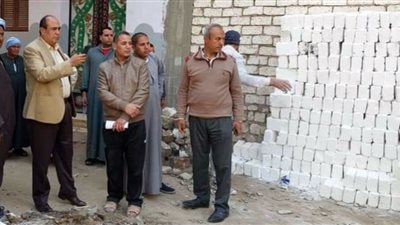 بني سويف: إزالة في المهد لحالة تعد بالبناء المخالف باهناسيا