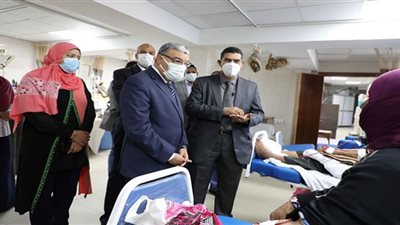منع دخول أي موظف لم يتلق لقاح فيروس كورونا لمقر عمله بالمنيا