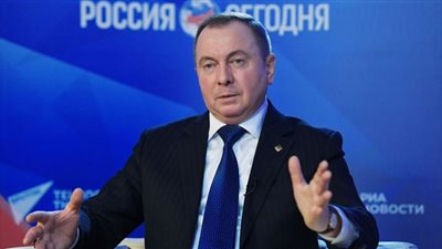 وزير خارجية بيلاروسيا ومسؤول السياسة الخارجية بالاتحاد الأوروبي يبحثان أزمة المهاجرين