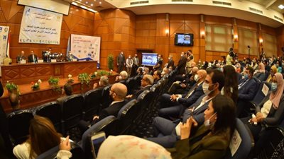 هيئة الدواء تعلن بدء إجراء التجارب السريرية على اللقاح المصري 