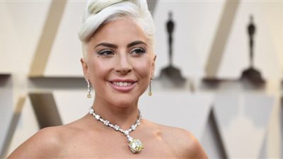 نجمات هوليوود يتلألأن على السجادة الحمراء لـ جرامي 2022