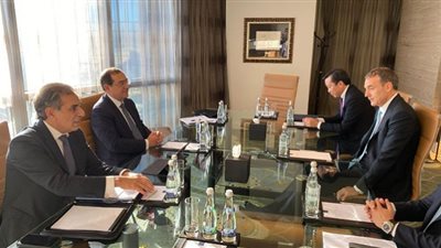 مباحثات مصرية مع إينى الإيطالية على هامش مؤتمر أديبك 2021