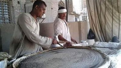 عبد الحميد بائع الكنافة بسوهاج: أخذت المهنة عن والدي وهى مصدر رزقى الوحيد