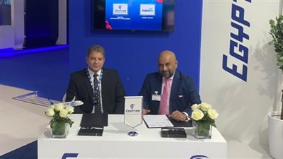 مصرللطيران للصيانة والأعمال الفنية تتعاقد مع طيران الجزيرة في 6 مطارات