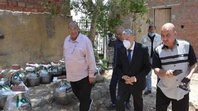 محافظ المنيا يتفقد مشروع 