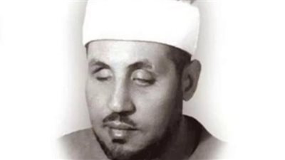 كل يوم شيخ | محمد عمران أبصر نور الإيمان بقلبه فأضاء رمضان بابتهالاته