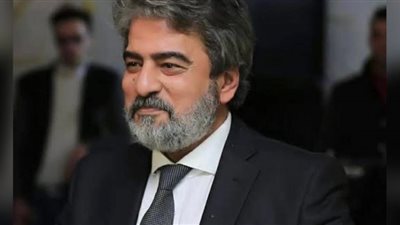 الأمر تخطى الجن والعفاريت| حمادة هلال يعيد جمال عبدالناصر من الموت