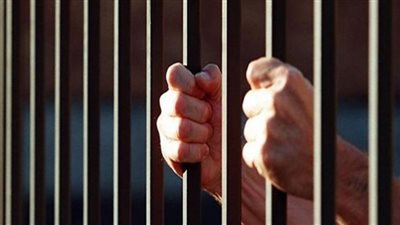 حبس المتهم بسرقة لودر بالنزهة واستدعاء مالكه لاستلام المركبة