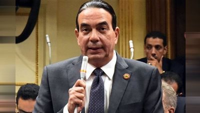 أيمن أبو العلا: قانون مواجهة الأوبئة لسد الفراغ التشريعي بعد إلغاء الطوارئ