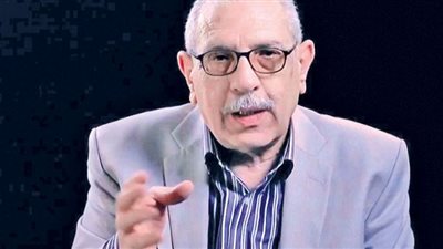 بعد مطالبة برلماني بإيقاف 