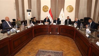 التعليم توقع بروتوكول لتطوير مدرسة إلكترومصر للتكنولوجيا التطبيقية