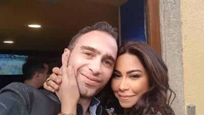 (فيديو) حلمي بكر يفجر مفاجأة بشأن حمل شيرين عبدالوهاب ولغز طلاقها من حسام حبيب