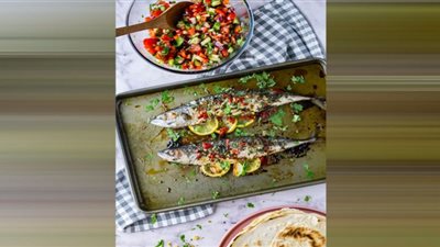 للوقاية من التهاب المفاصل.. طريقة تحضير صينية سمك الماكريل