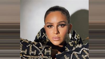 (صور) شريف طانيوس يهوس متابعيه بعد تغيره لملامح جميلة عوض