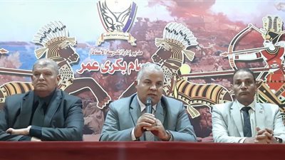 وكيل تعليم دمياط يؤكد على متابعة شرح المعلمين داخل الفصول