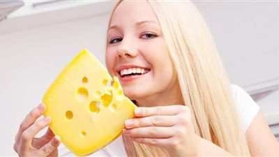 منها التحكم بالشهية.. فوائد غير متوقعة تجبرك على أكل الجبنة يومياً