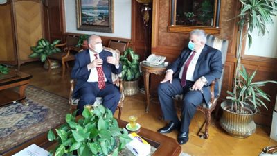 وزير الري لرئيس سلطة المياه الفلسطينية: ضرورة التعاون لتحقيق التنمية المستدامة