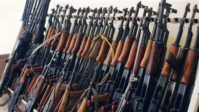 ضبط 27 قطعة سلاح ناري دون ترخيص في حملة أمنية موسعة بسوهاج