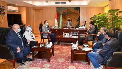 الأنصاري يعقد اجتماعا تنسيقيا لاستعدادات المحافظة لإستقبال أسبوع الصعيد