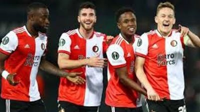 تعادل إيجابى مثير بين فينورد و سلافيا براج بدورى المؤتمر الأوروبى