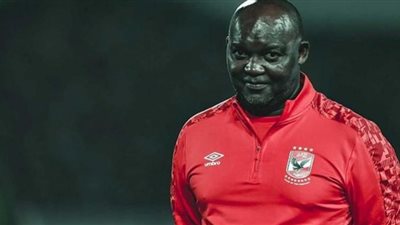 موسيمانى يعلن قائمة الأهلى لمباراة المصرى البورسعيدى بالدورى