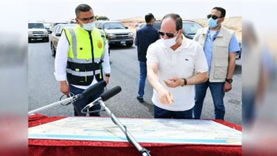 باحث: يُحسب للرئيس السيسي متابعة المشروعات حتى الافتتاح (فيديو)