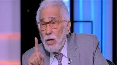 رسالة مؤثرة من نجل عبد الرحمن أبو زهرة قبل خضوع والده لعملية جراحية (صورة)