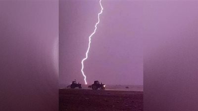 تهنئات وتبريكات لوصول امطار الخير لتروى الارض وتملىء الابار بمطروح