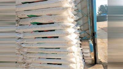 انتشار منتجات مجهولة المصدر بأسواق البحيرة