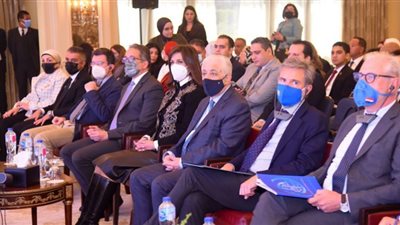 وزراء الهجرة والتعليم والسياحة يشهدون استعراض استراتيجية جديدة للتواصل والاتصال مع المصريين بالخارج
