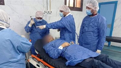 إجراء عملية منظار شعبي للمرة الأولى بمستشفي الصدر وتفعيل وحدة دراسة النوم بها