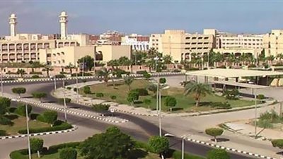 مائدة مستديرة لمناقشة احتياجات سوق العمل فى التخصصات الهندسية بجامعة الزقازيق