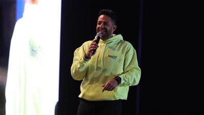 لقطات من حفل محمد حماقي بالإسماعيلية