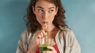 منها التمر بالحليب.. 5 مشروبات تمنع الشعور بالعطش في رمضان