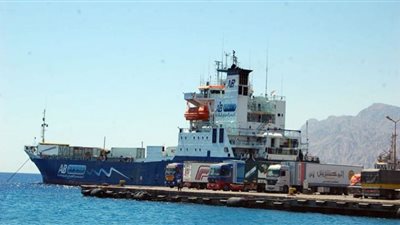 انتظام حركة الملاحة بمواني البحر الاحمر وعدم تأثرها بسوء الاحوال الجوية