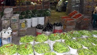 انخفاض جديد في أسعار الخضروات والفاكهة بالفيوم