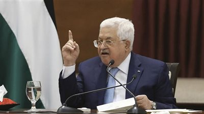 الرئيس الفلسطيني يشيد بصمود المقدسيين أمام اعتداءات الاحتلال الإسرائيلي