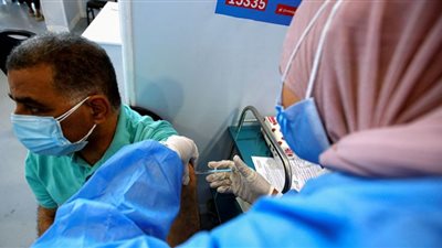 قبل منع دخول المنشآت الحكومية.. رابط تسجيل لقاح كورونا للمواطنين