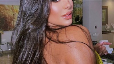 بأنامل شريف طانيوس.. ياسمين صبري تخطف الأنظار بمكياج ترابي (صور)